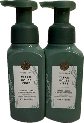 Bath and Body Works Clean House Vibes foaming hand soap bottle with lavender and bergamot scent for hands.