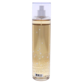 In The Stars fragrance mist spray cap highlights easy application and quick refresh