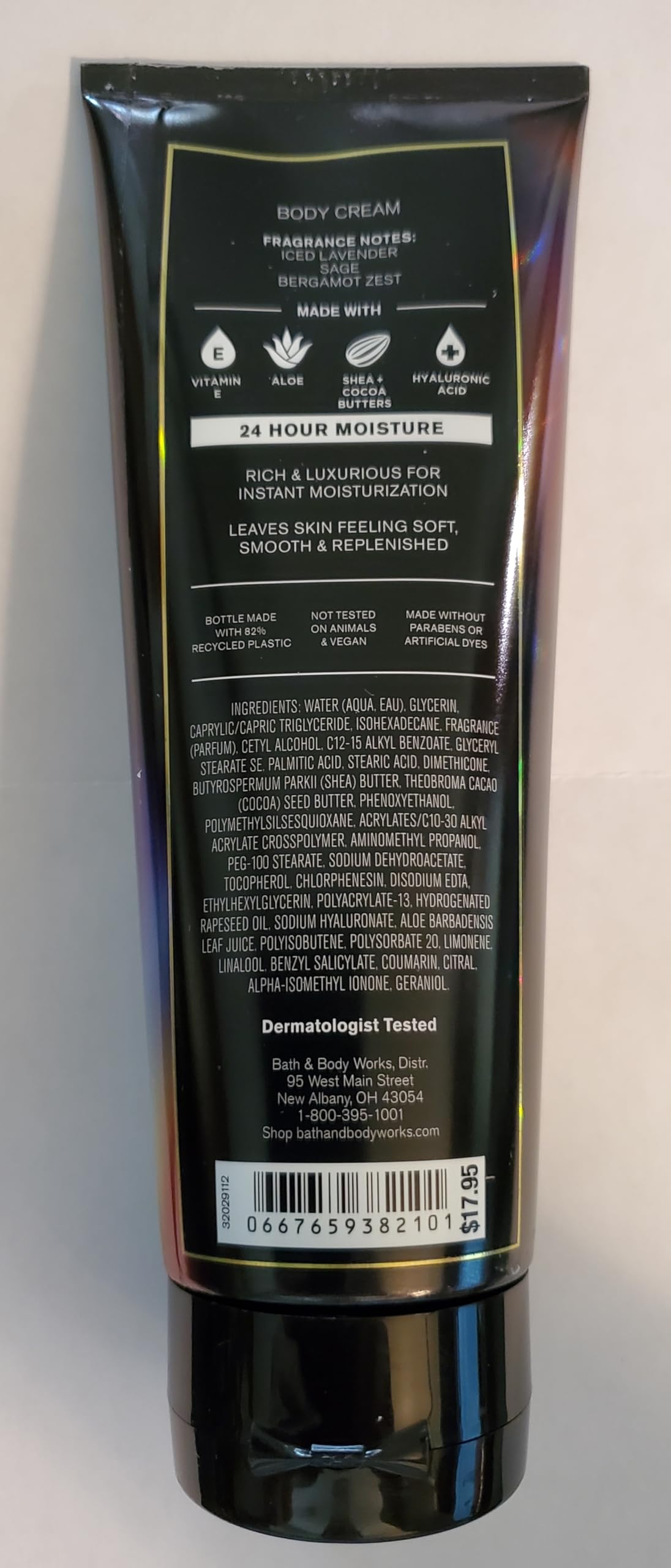 Bath & Body Works To the Moon cream with hyaluronic acid helps skin stay hydrated.