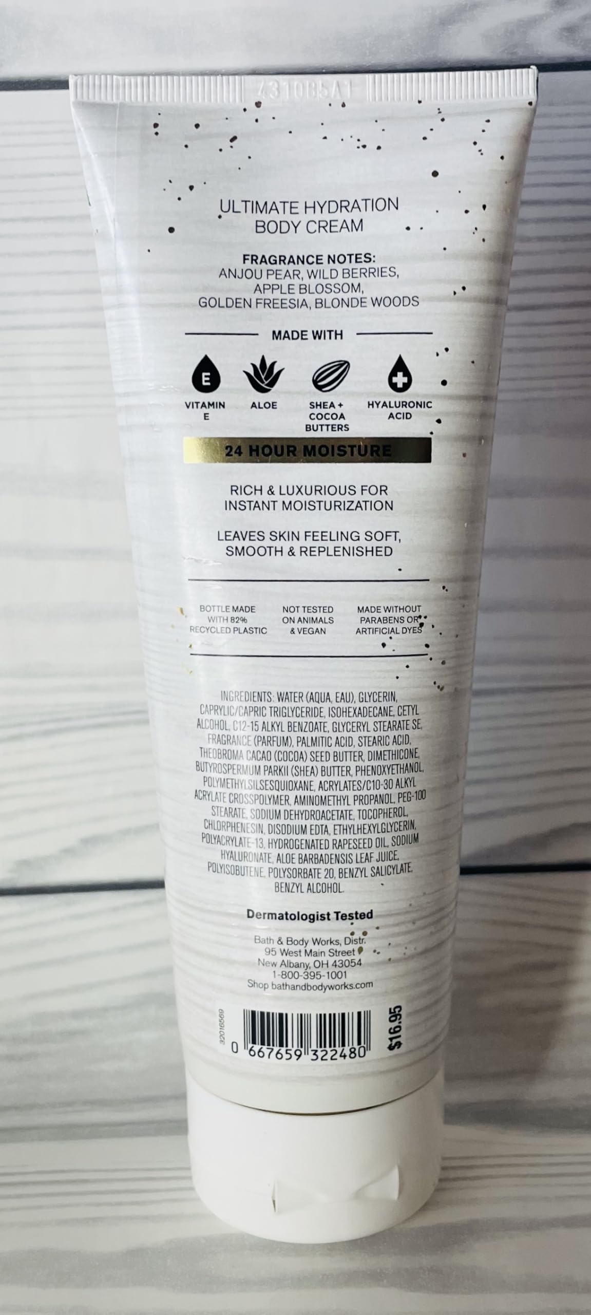 Texture swatch shows smooth, creamy Pearberry formula for skin softness