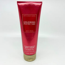 Bath and Body Works Strawberry Pound Cake ingredients featuring vitamin E and aloe for skin nourishment