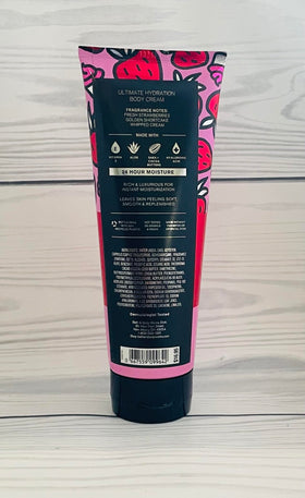 Bath and Body Works Strawberry Pound Cake Ultra Shea Cream texture for smoother skin.
