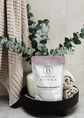Bathorium kaolin clay and nourishing oils soften skin.