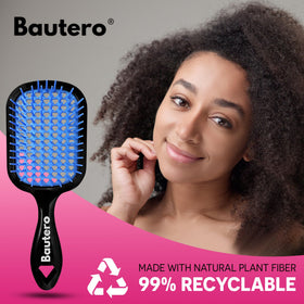 Bautero Detangler Brush minimizes pulling during detangling