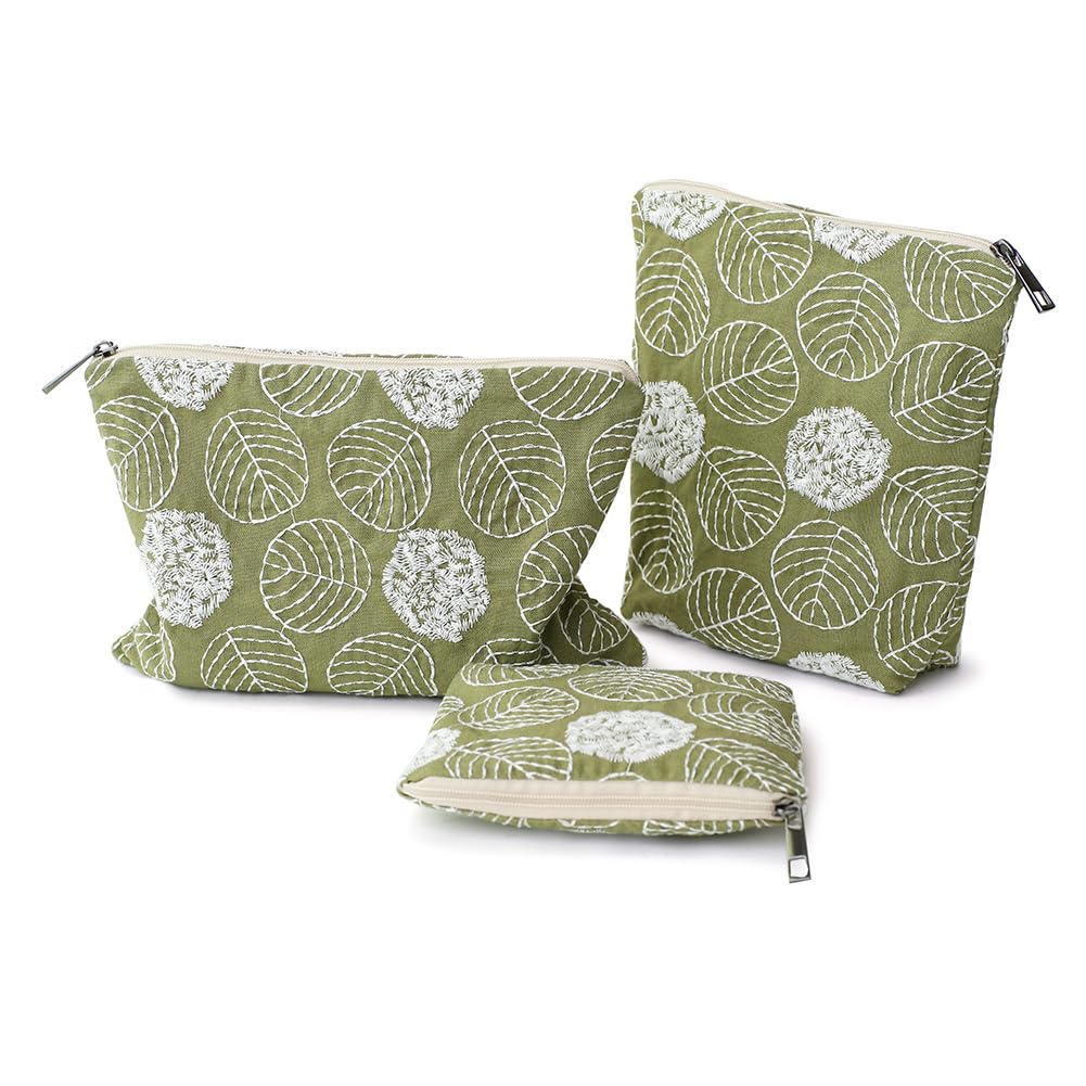BBORGDC green floral pattern adds a charming touch to daily routines.