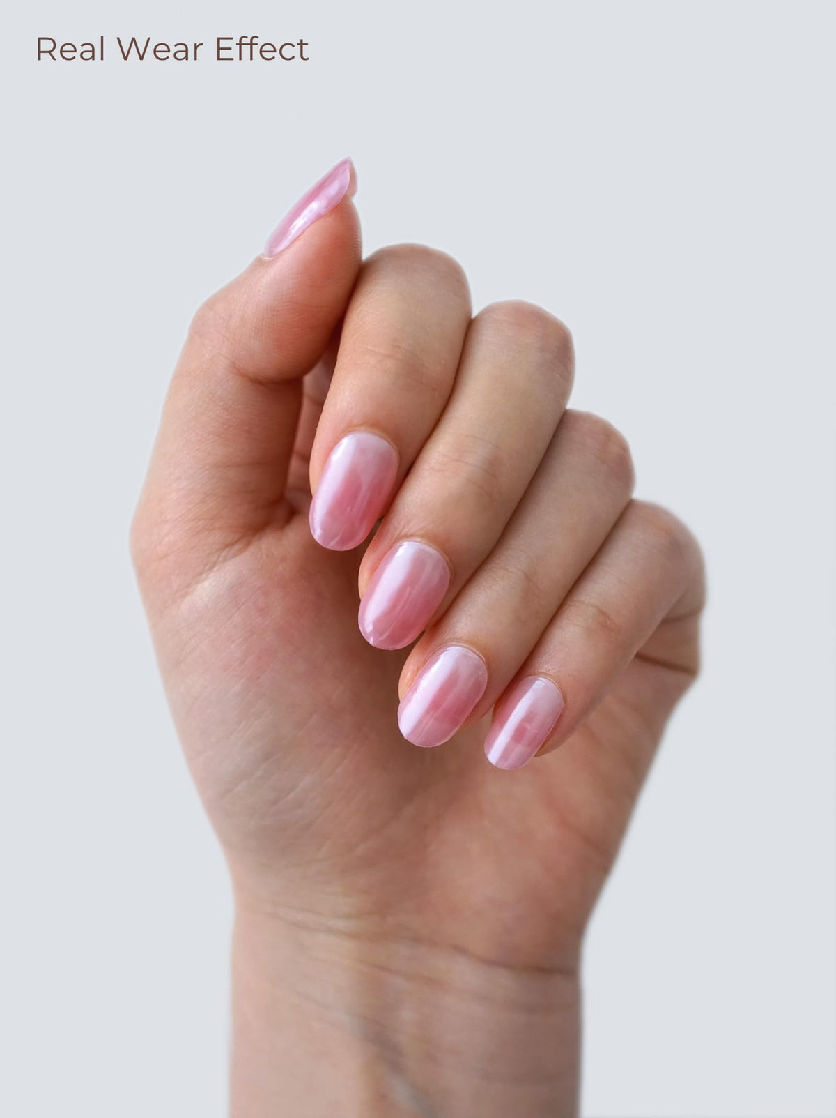 Beaolata real gel strips applied with peel-and-stick method for quick at-home use.