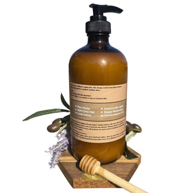 Bear Bird Honey-Tallow blend nourishes dry skin with natural richness.