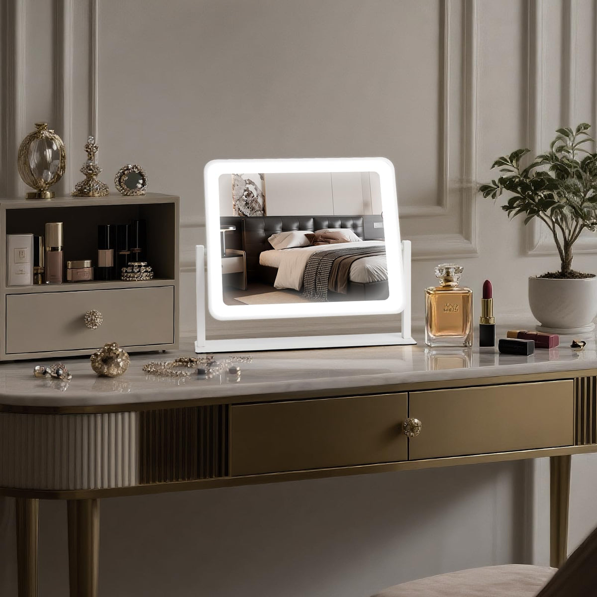 Bearolve vanity mirror gift-ready with modern design and portable size