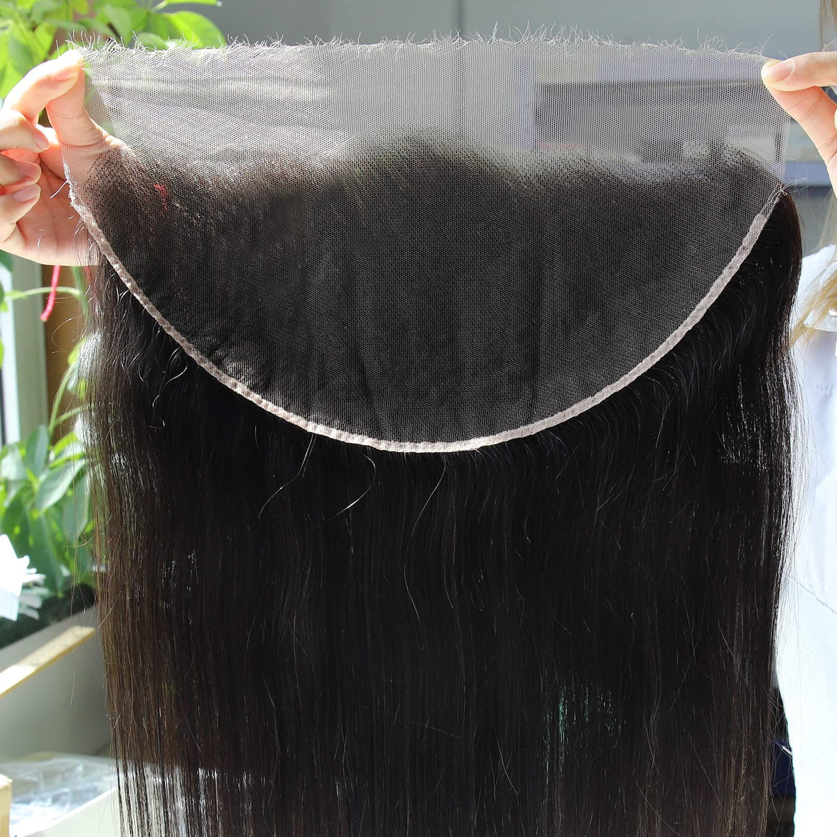 BEEOS 0.10mm ultra-thin lace edge disappears against the skin.