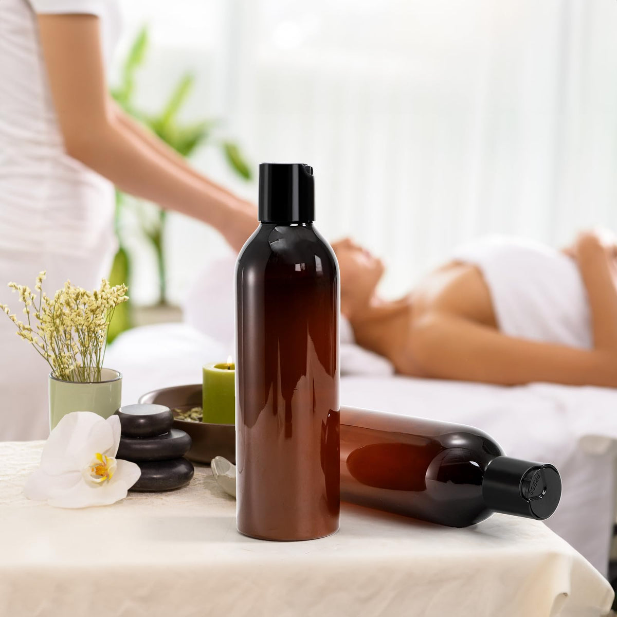 Bekith amber bottle keeps creams secure while traveling.