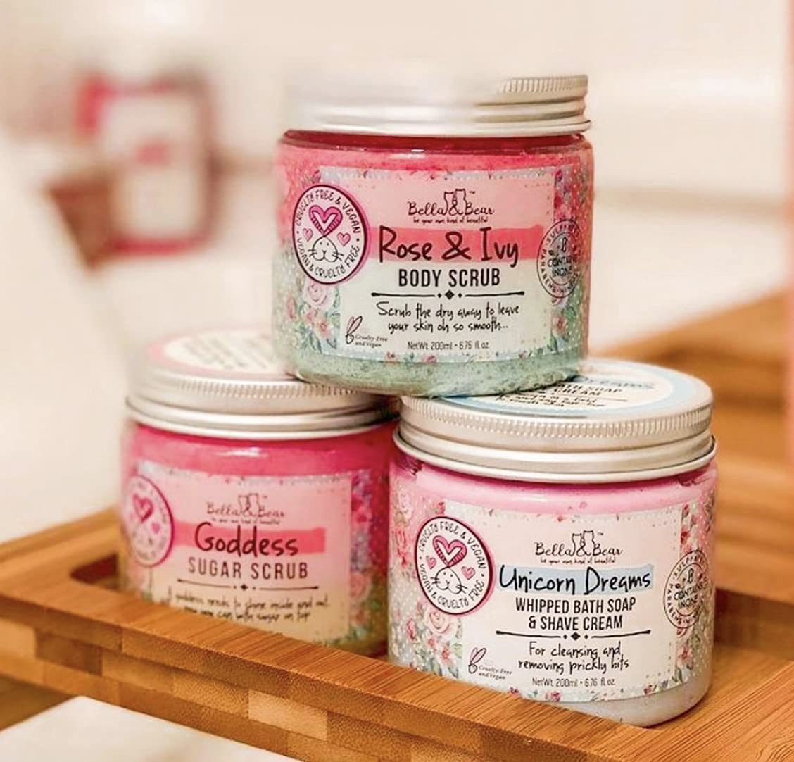 Bella & Bear Unicorn Dreams Whipped Bath Soap thick lather for cushiony shave