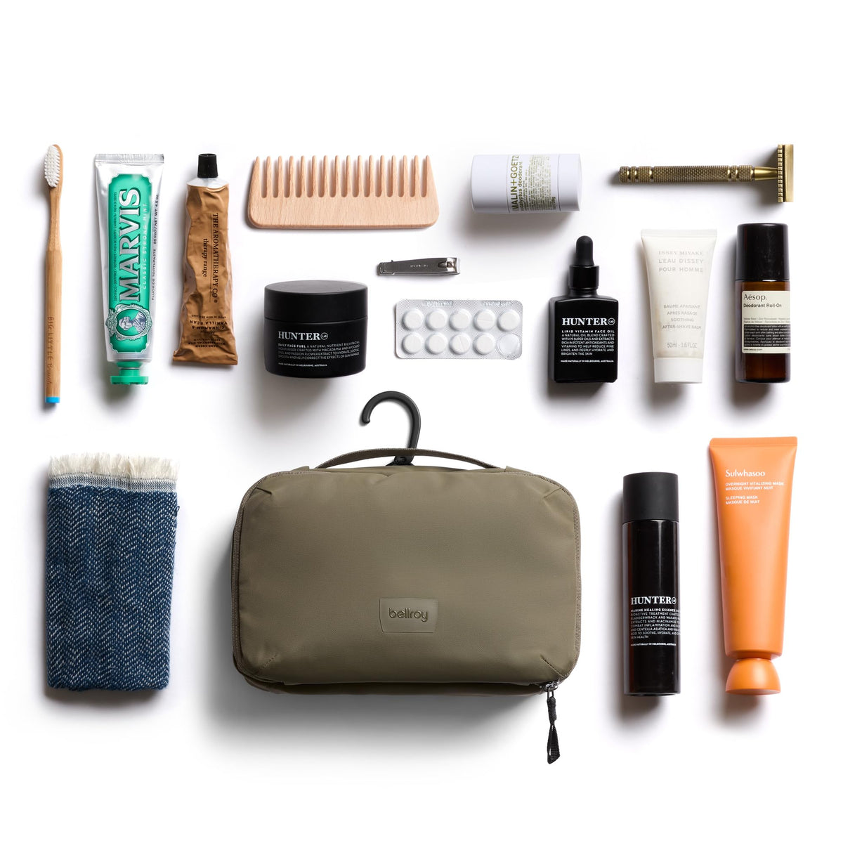 Bellroy Hanging Toiletry Kit external dimensions measure 7.1 by 9.4 by 3 inches.