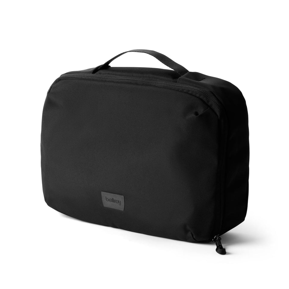 Bellroy Hanging Toiletry Kit Plus clamshell opening for quick access to essentials.