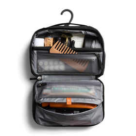 Bellroy Hanging Toiletry Kit transparent zip pocket for quick visibility