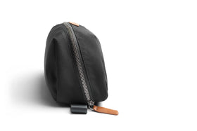 Bellroy Toiletry Kit Plus slate multiple internal pockets keep items separated.