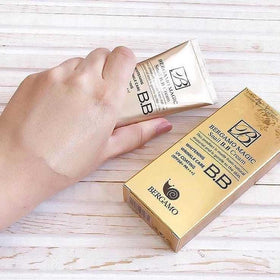 Bergamo Magic Snail BB Cream applied for a refreshed complexion.
