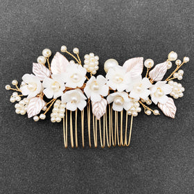 BETITETO bridal white hair comb with pearls for a timeless wedding-ready look.