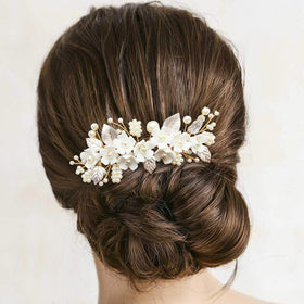 BETITETO ceramic flower hair pin highlights a delicate bridal detail for photos.