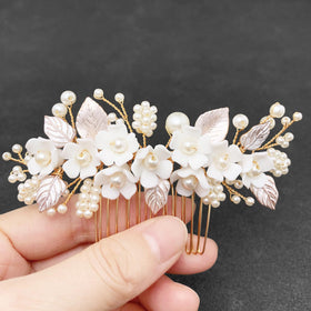 BETITETO side wedding hair comb secures elegant updos with a floral touch.