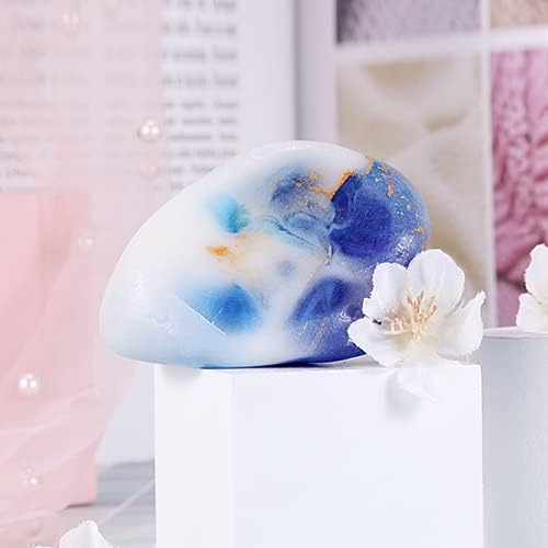 Travel-friendly soap with the Bff Beauty Garden net.