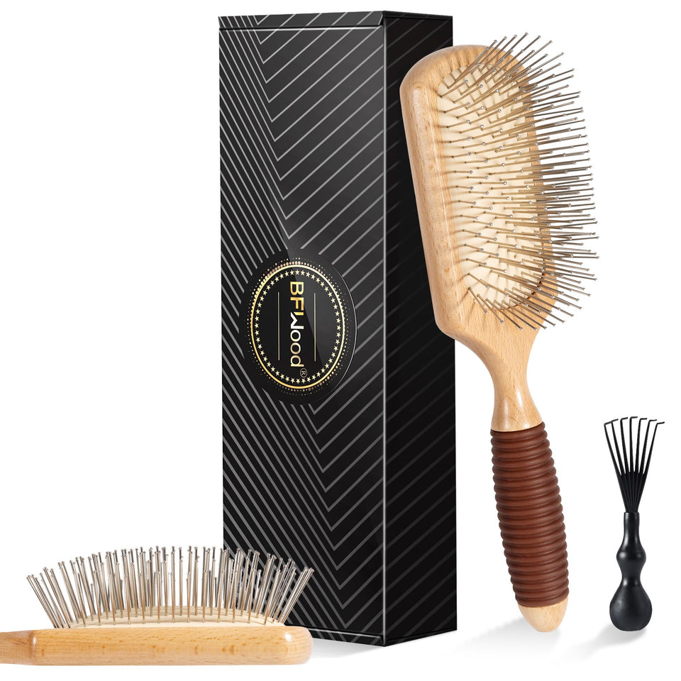 BFWood paddle brush with steel bristles delivers gentle detangling.