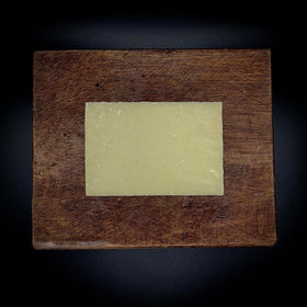 Natural, additive-free formula with vitamins A, D, E, K nourishes skin.
