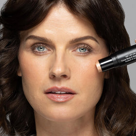 Dewy skin glow captured from the formula that sinks in for a natural finish.