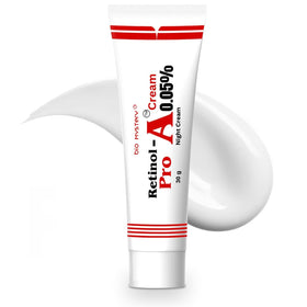 Bio Mystery Retinol Night Cream texture swatch showing even application.