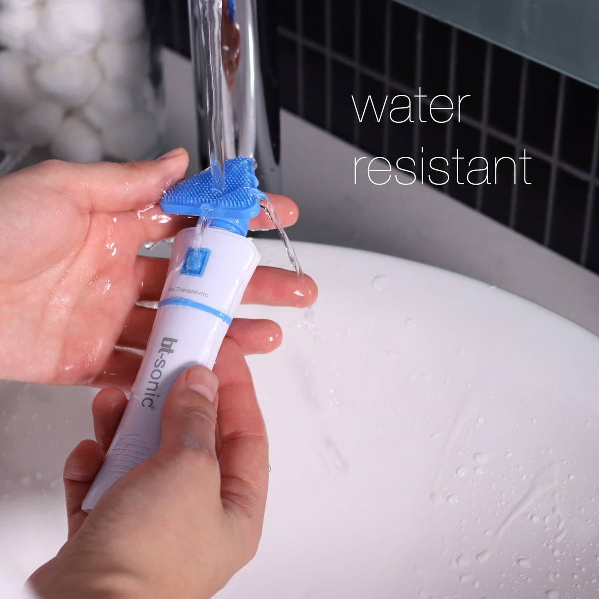 Bio-Therapeutic bt-Sonic cordless design offers convenient, cord-free skincare sessions.