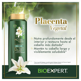 Creamy lather from Bioexpert Shampoo enriched with plant placenta extract for smooth feel.