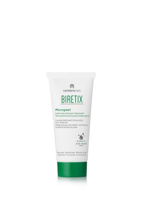 Biretix Micropeel serum dispensing closeup demonstrates precise dosing