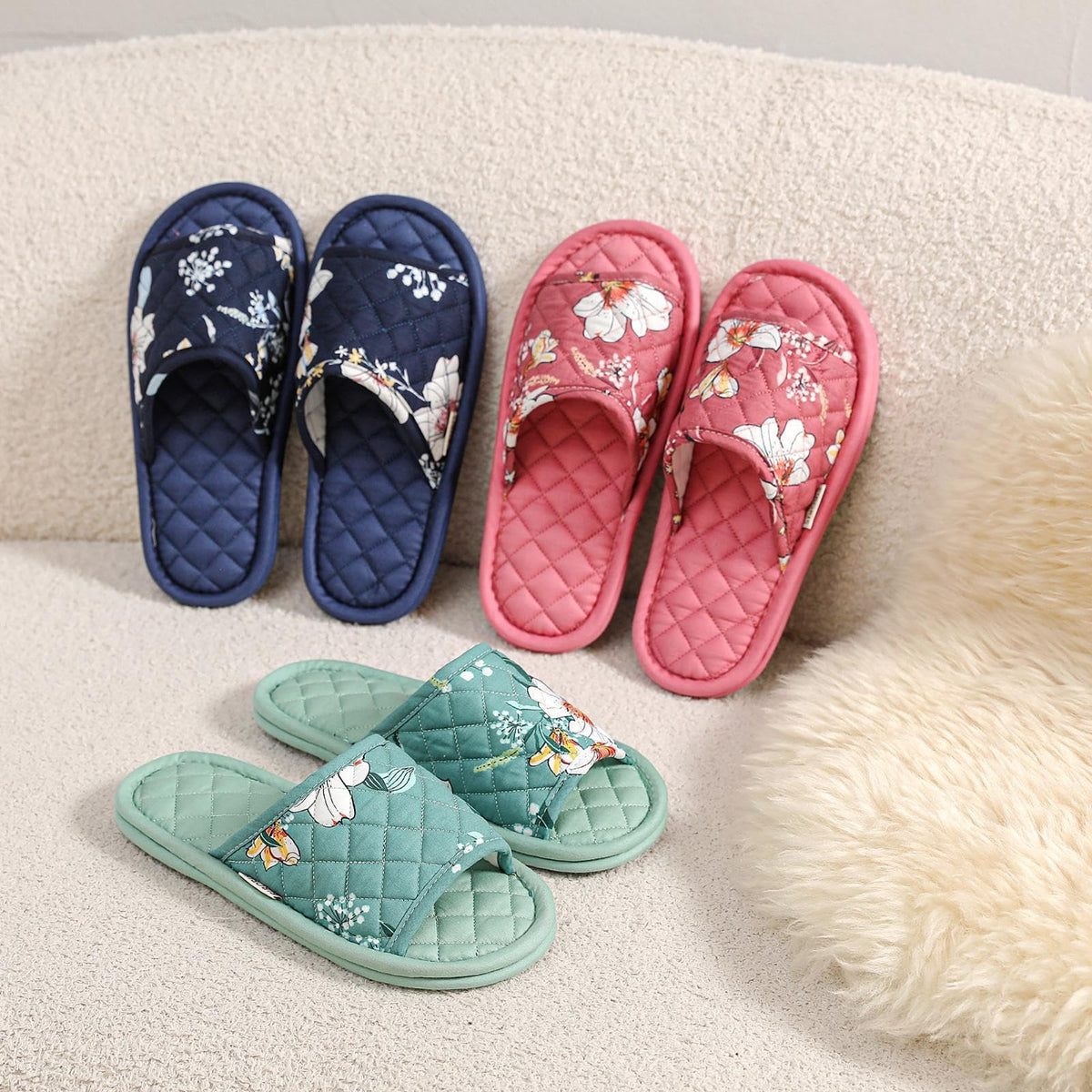 Biroris portable travel slippers suitable for hotel rooms and planes