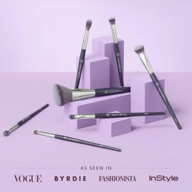 BK Beauty Angie Hot & Flashy crease shader brush for defined crease with smooth transitions