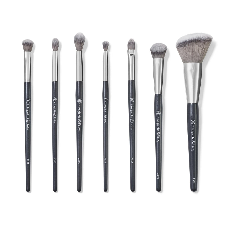 BK Beauty Angie Hot & Flashy lid shader brush for precise eye shaping and soft blending