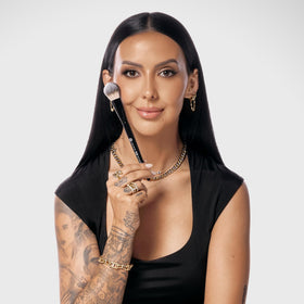 BK Beauty Nikki La Rose N17 foundation blending stroke for flawless base application.