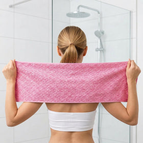 Generic Blissal exfoliating towel showcases dual-mode exfoliation for sensitive and rough areas.