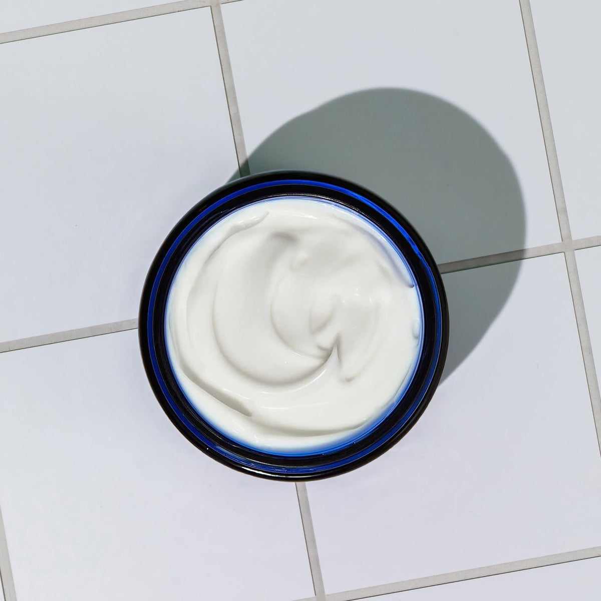 Blu Atlas Hydrating Face Moisturizer use demonstrates simple application on clean skin.