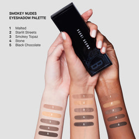 Bobbi Brown All Nudes palette application tool demonstrates easy layering and precise blending.
