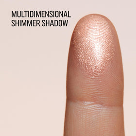 Bobbi Brown Luxe Eyeshadow Moonstone dry-application delivers instant impact across the lid