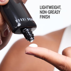 Bobbi Brown Primer Plus Protection SPF50 texture swatch reveals invisible finish and smooth application.
