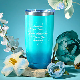 BodyRefresh jasmine candle creates a calming home ambience.
