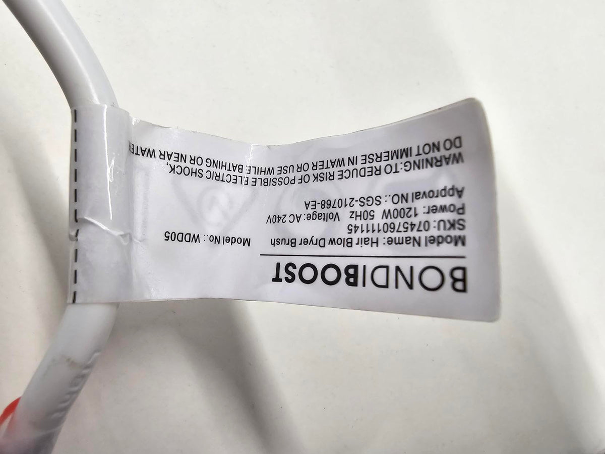 BondiBoost Blowout Brush Pro with detachable head enables quick rough drying.