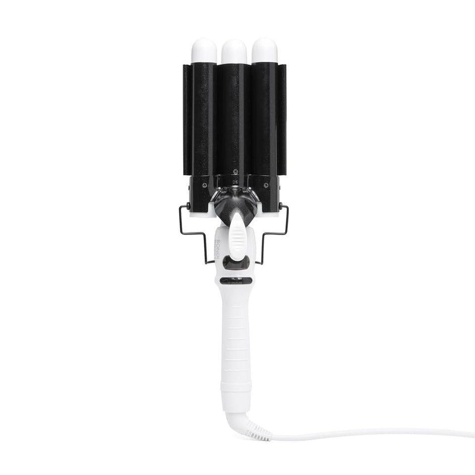 BondiBoost Wave Wand 25mm three-barrel design creates beachy waves.