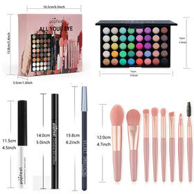 BONNIE CHOICE eyeliner pen creates clean lines with smooth application.