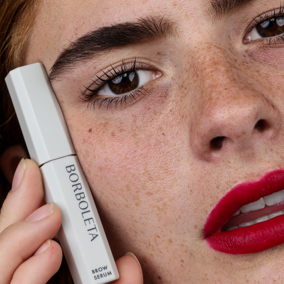 Borboleta Brow Serum nightly routine with easy-to-use applicator