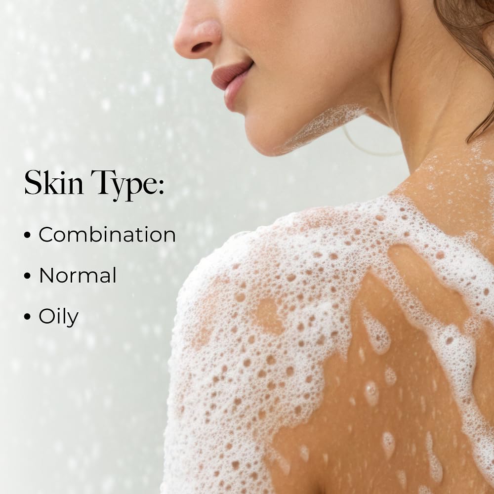 Borghese Bagno di Vita thyme chamomile oil nourishes skin during cleansing.