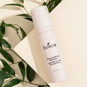Texture swatch of Boscia Green Tea Oil-Free Moisturizer showing oil-free, non-greasy feel.