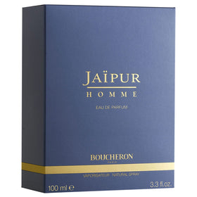 Jaipur Homme spray bottle image showing even mist.