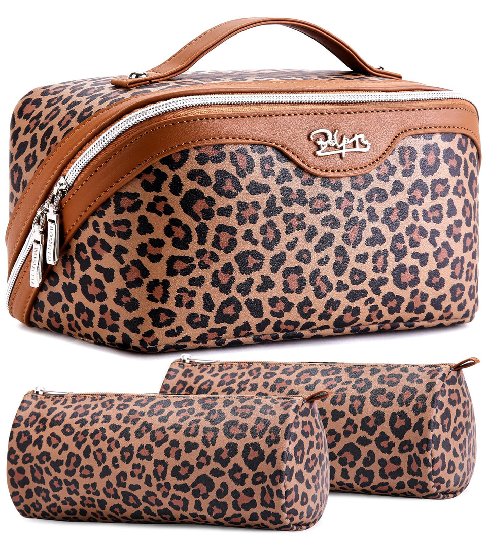 BOYATU main bag open for full view and quick touch-ups
