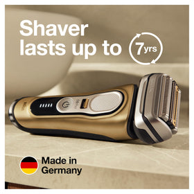 Braun Series 9 Pro 9419s cleaning brush for easy maintenance